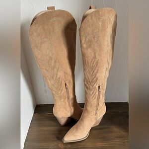 BRAND NEW! Knee high cowgirl boot, size 6.5. Beige vegan suede.